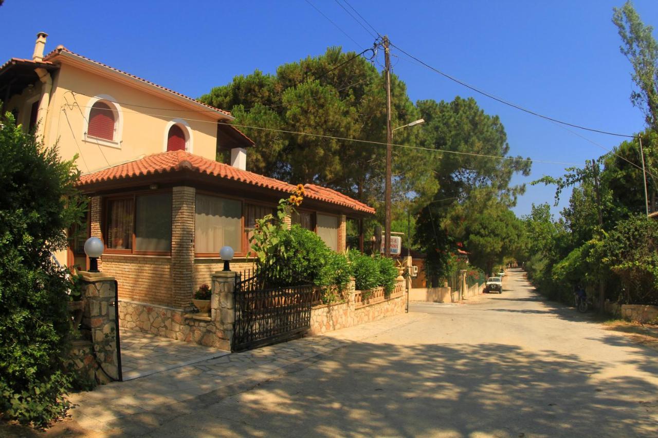 Pyrgaraki And * Vasilikos (Zakynthos)