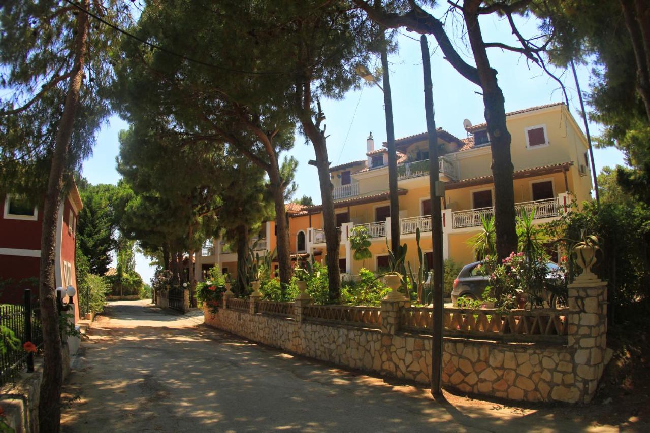 Pyrgaraki And * Vasilikos (Zakynthos)