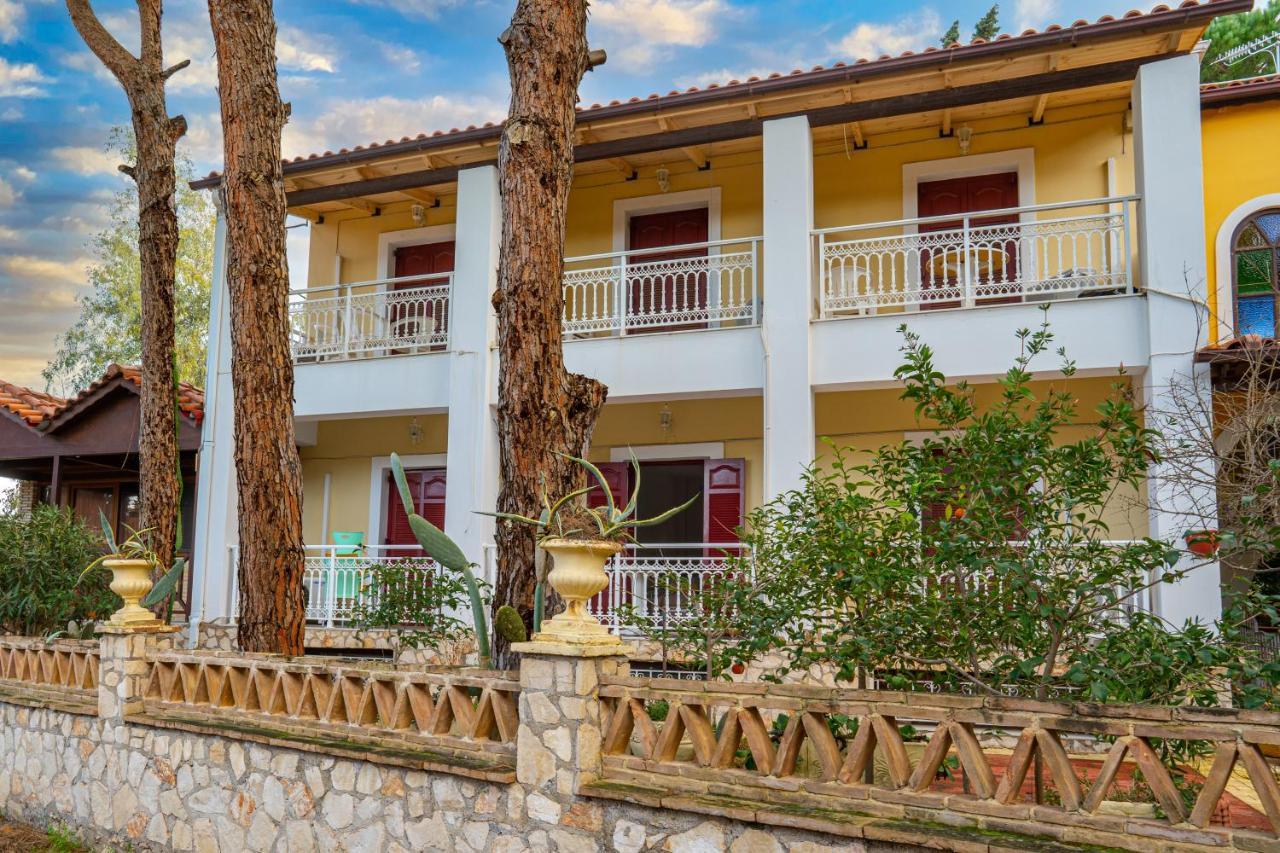 Pyrgaraki And Aparthotel Vasilikos (Zakynthos)