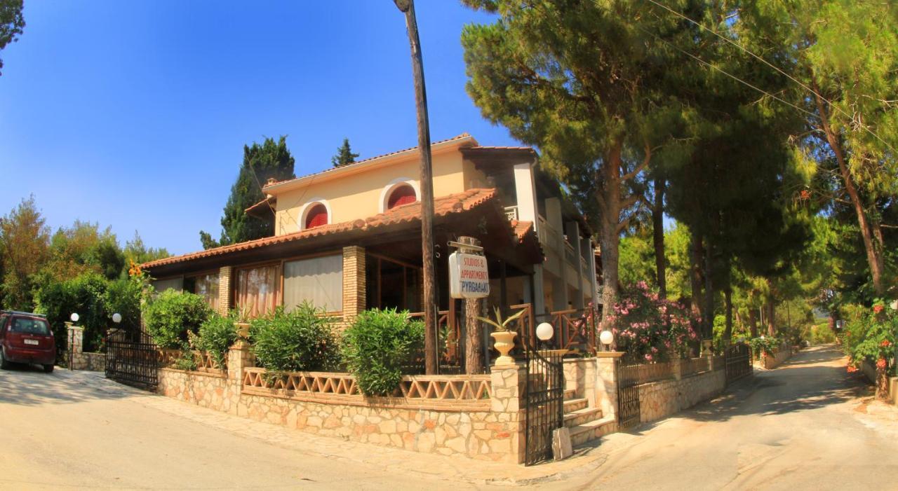 Appart hôtel Pyrgaraki And